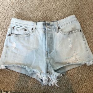 Levi shorts high waisted